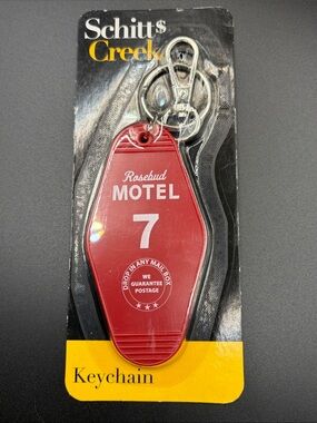 Rosebud Red Motel 7 Keychain with Ring